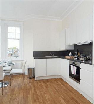 Hammersmith One Лондон Экстерьер фото