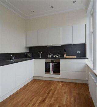 Hammersmith One Лондон Экстерьер фото