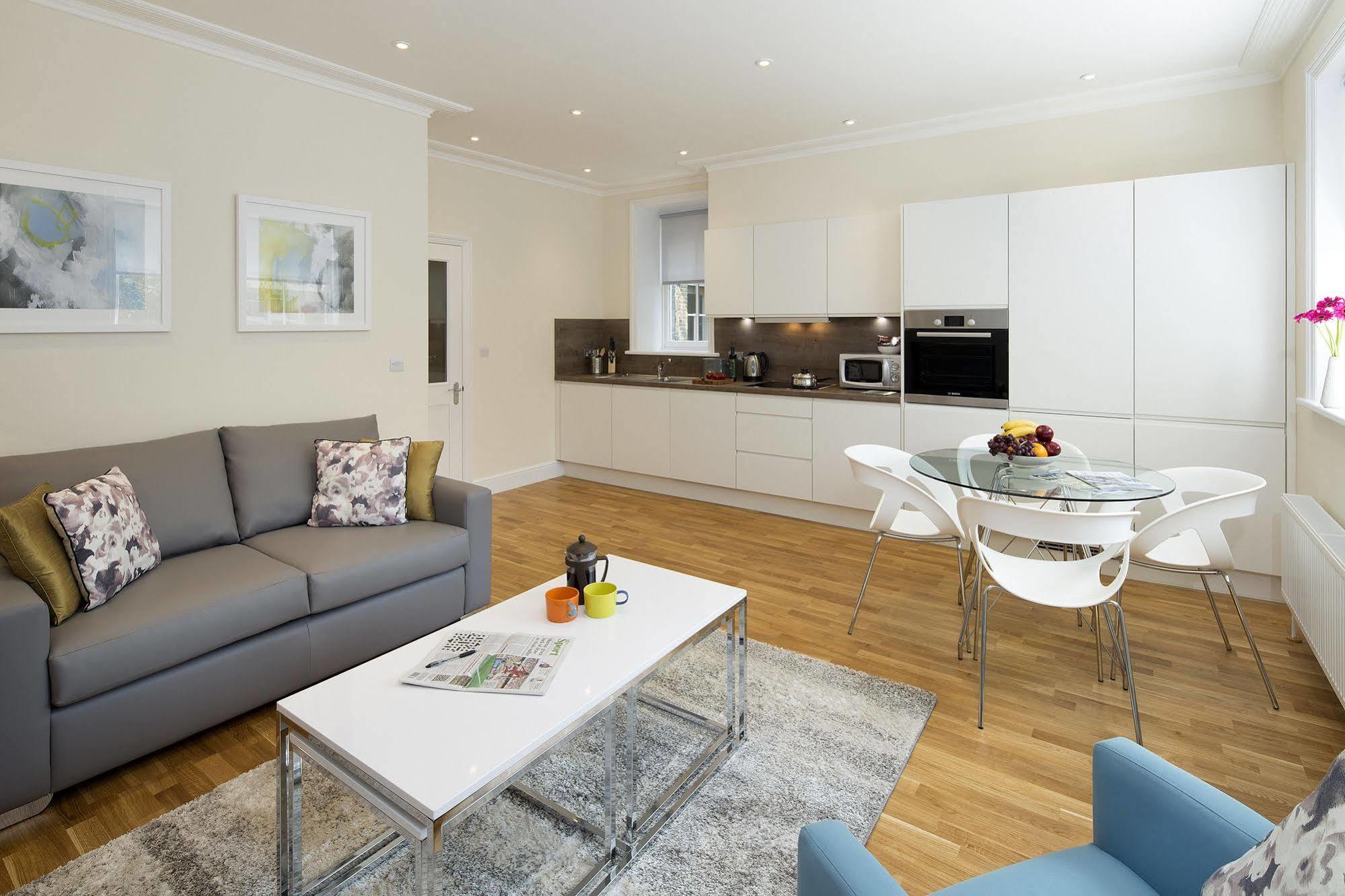 Hammersmith One Лондон Экстерьер фото